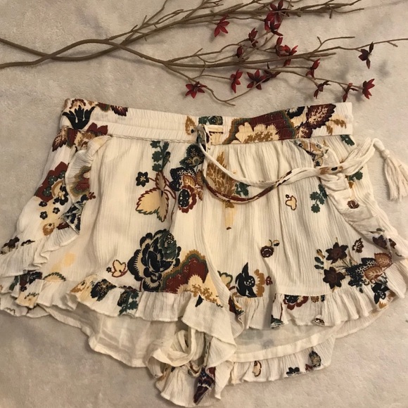 Patrons of Peace Pants - Patrons of Peace floral shorts